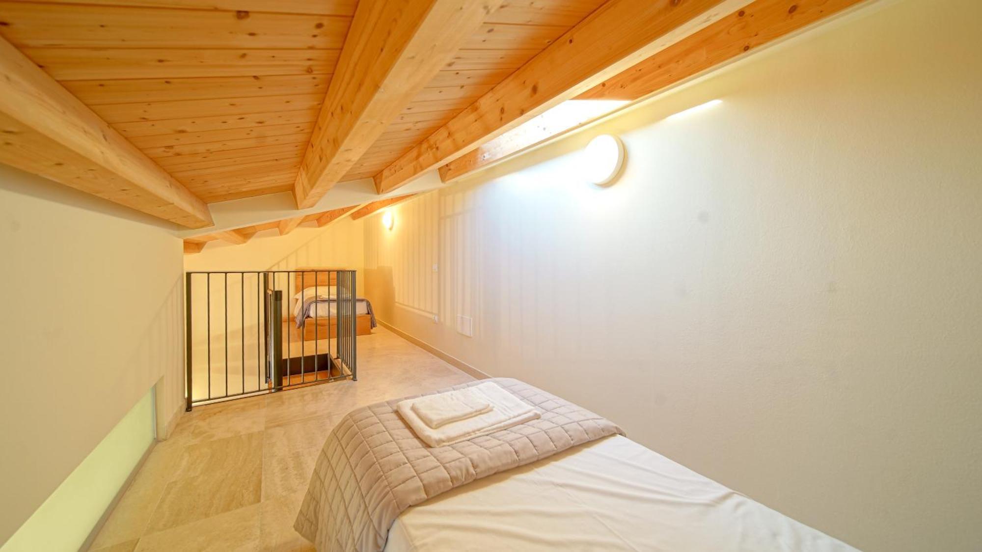 Destiny Home Soave ภายนอก รูปภาพ